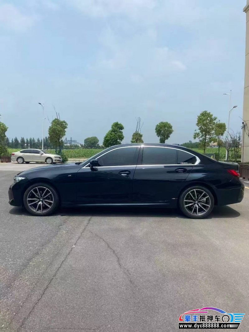 23年宝马3系轿车抵押车出售