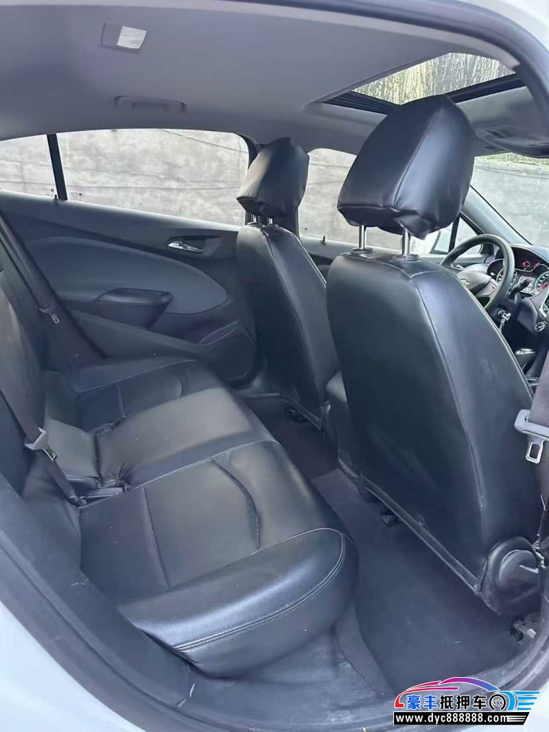 18年雪佛兰科鲁兹轿车抵押车出售