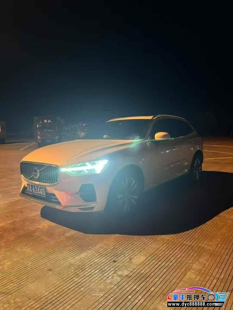 22年沃尔沃XC60SUV抵押车出售