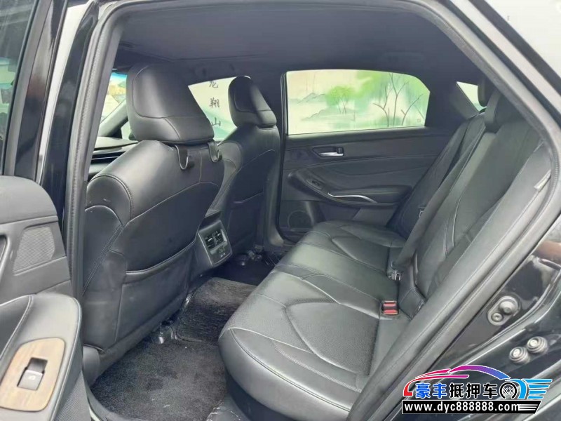 22年丰田亚洲龙轿车抵押车出售