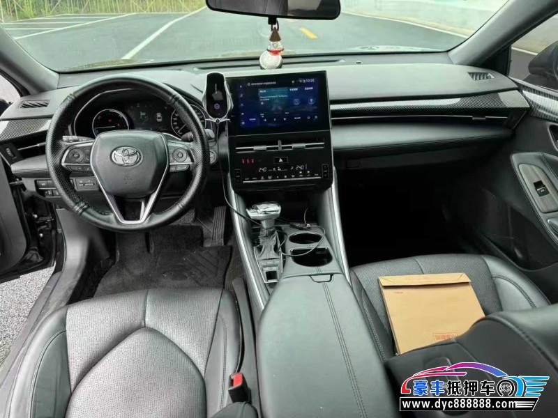 22年丰田亚洲龙轿车抵押车出售