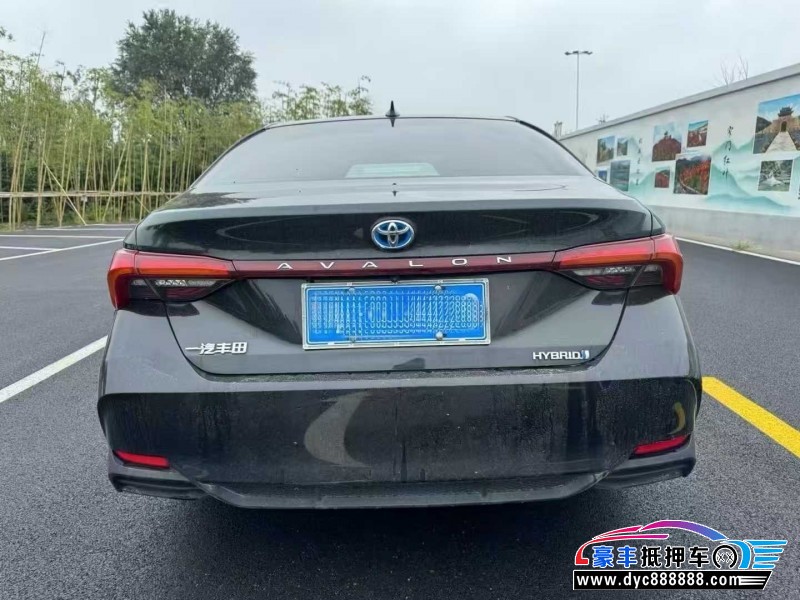 22年丰田亚洲龙轿车抵押车出售