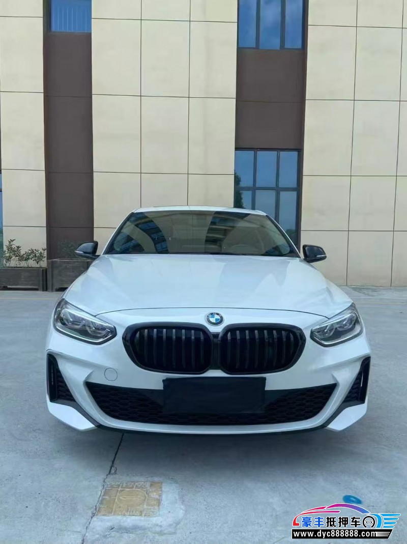 23年宝马1系轿车抵押车出售