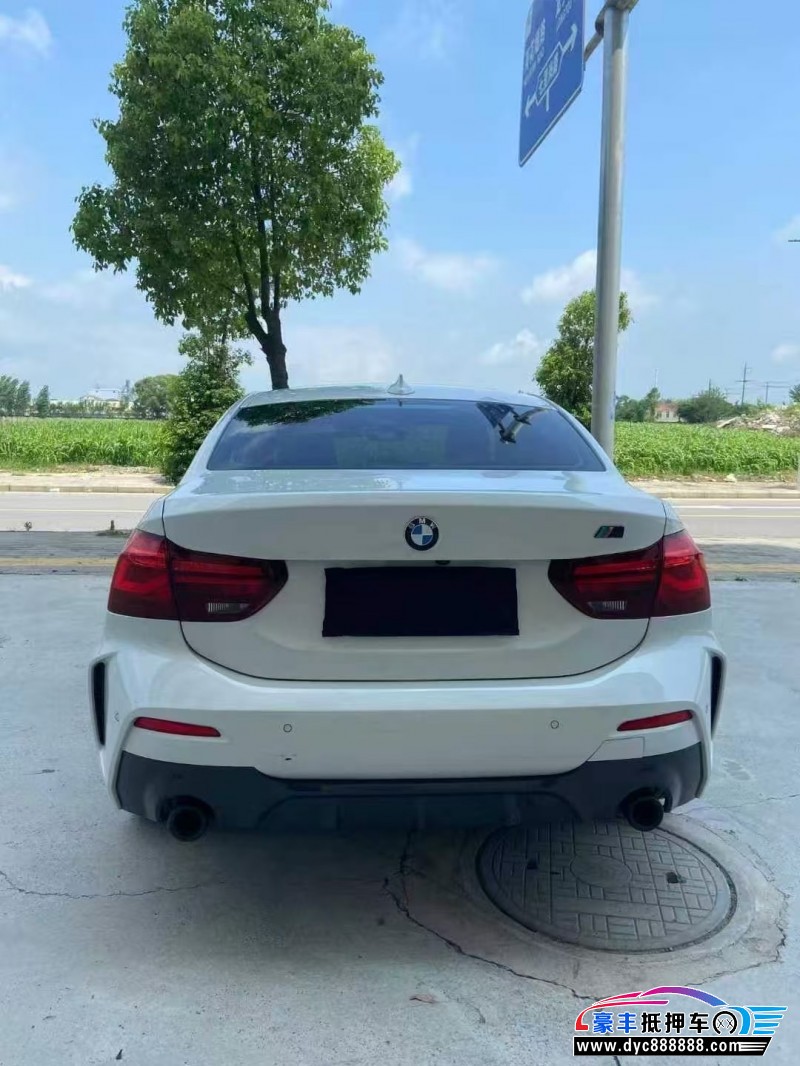 23年宝马1系轿车抵押车出售