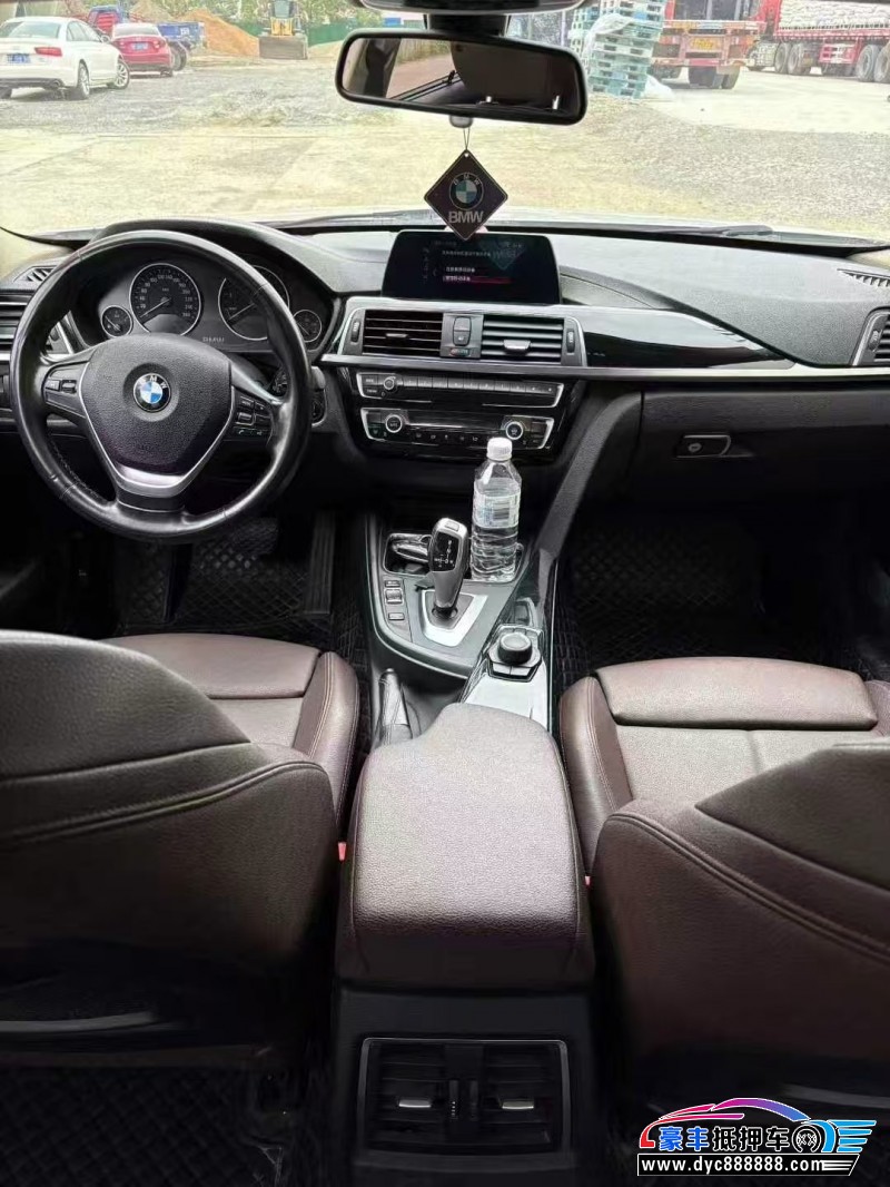 18年宝马3系轿车抵押车出售