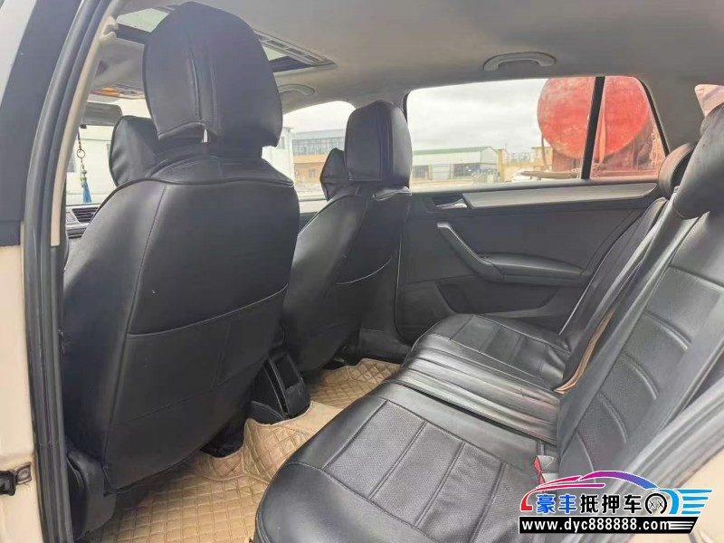 16年大众桑塔纳轿车抵押车出售