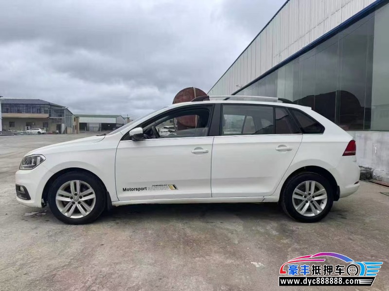 16年大众桑塔纳轿车抵押车出售