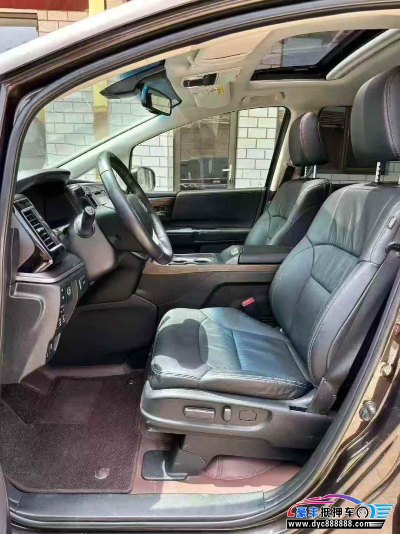 18年本田艾力绅MPV抵押车出售