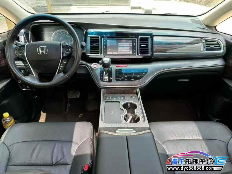 18年本田艾力绅MPV抵押车出售