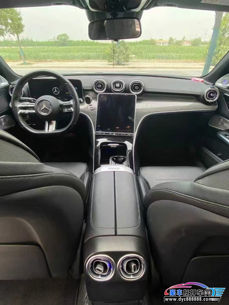 22年奔驰C轿车抵押车出售