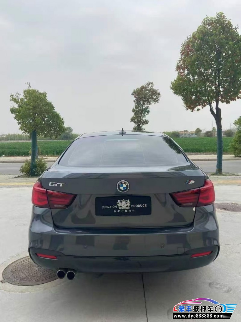 20年宝马3系轿车抵押车出售