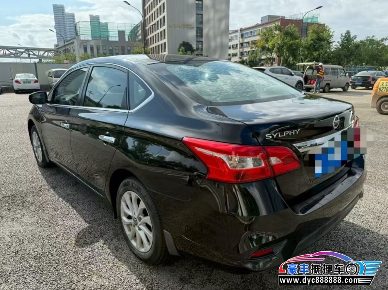 18年日产轩逸轿车抵押车出售