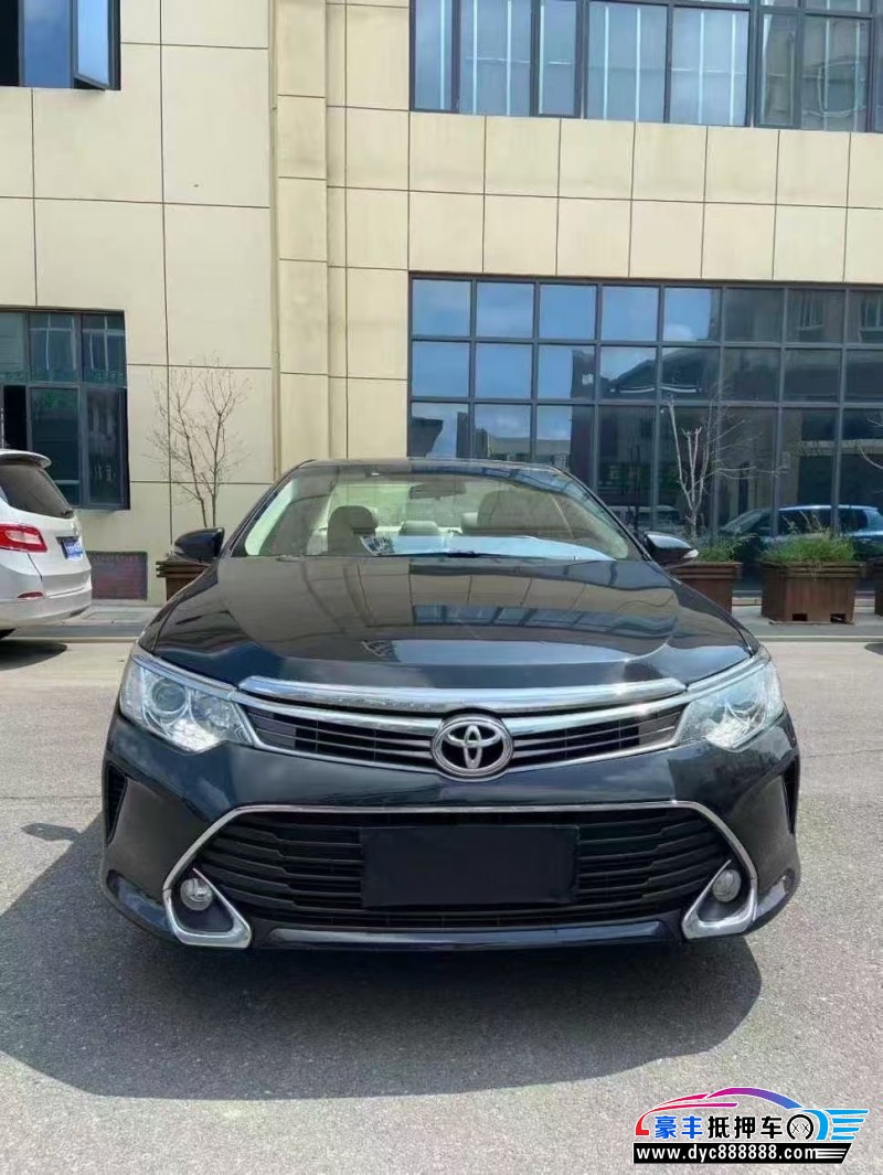 18年丰田凯美瑞轿车抵押车出售
