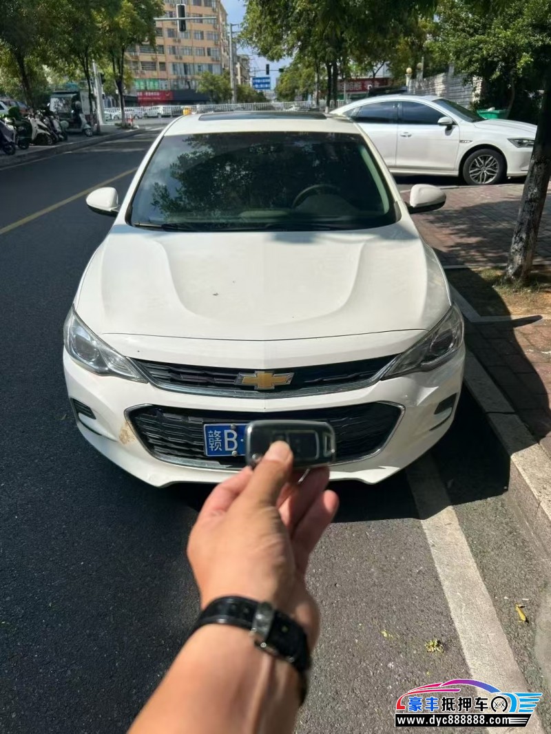 18年雪佛兰科沃兹轿车抵押车出售