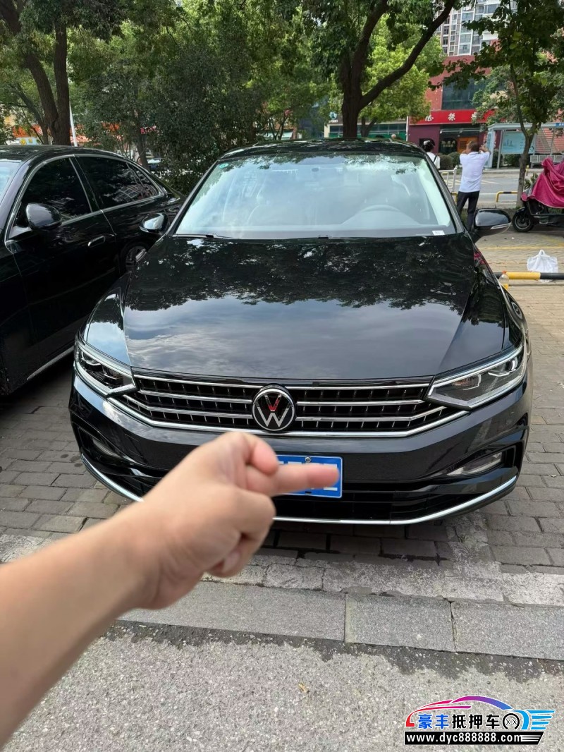 24年大众迈腾轿车抵押车出售