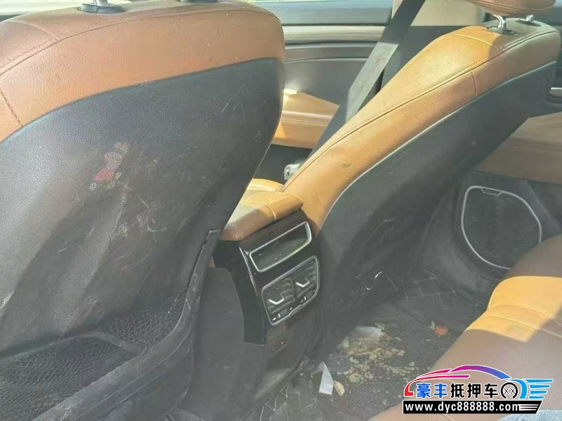 18年吉利博瑞轿车抵押车出售