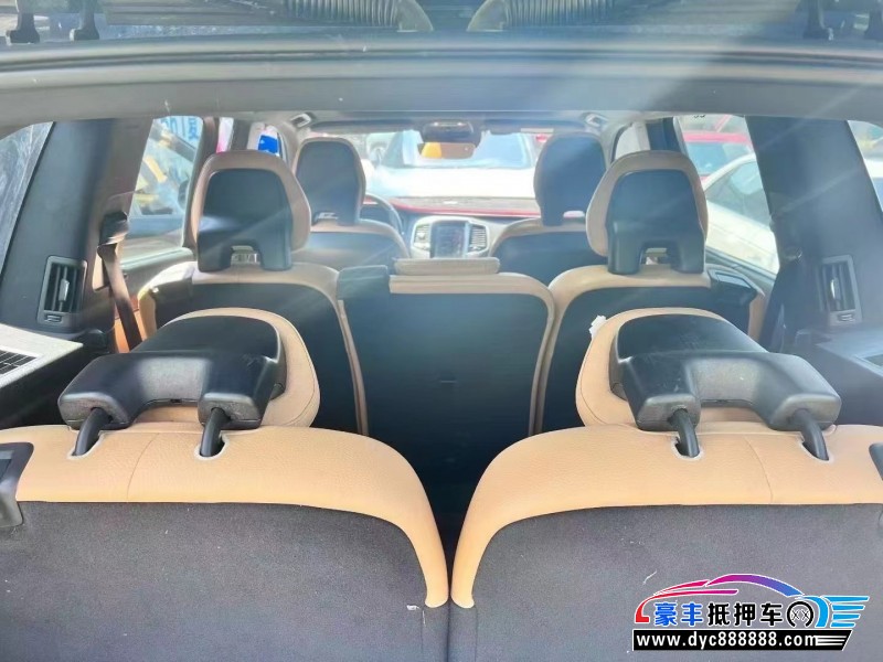 19年沃尔沃XC90轿车抵押车出售