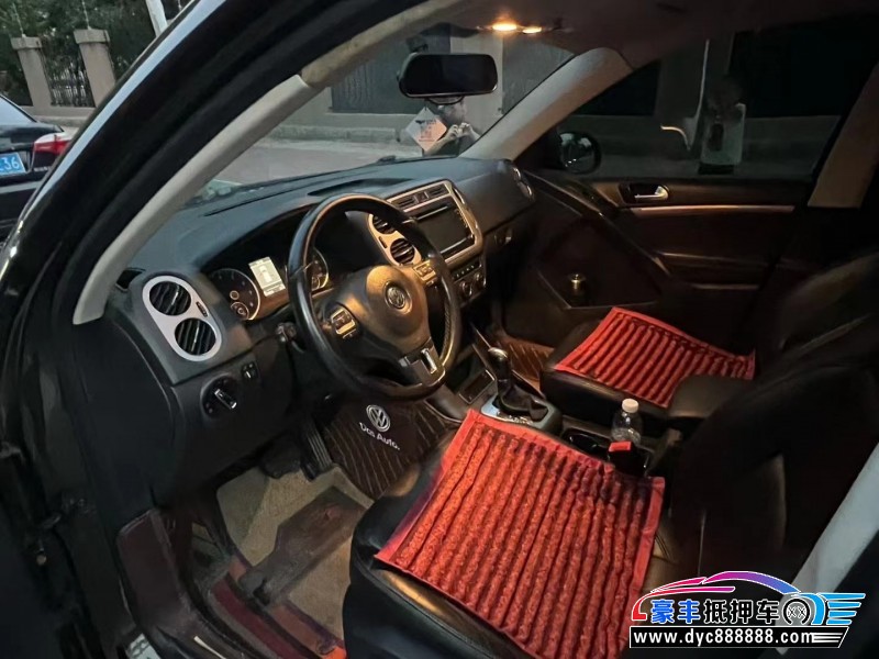 14年大众途观轿车抵押车出售