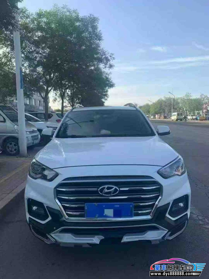 19年现代ix35轿车抵押车出售