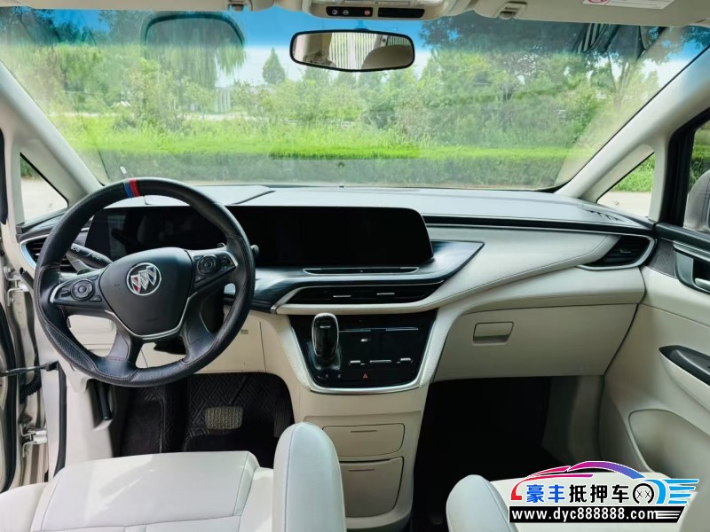 20年别克GL8轿车抵押车出售