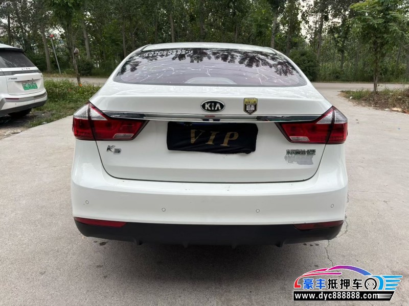 17年起亚K3轿车抵押车出售