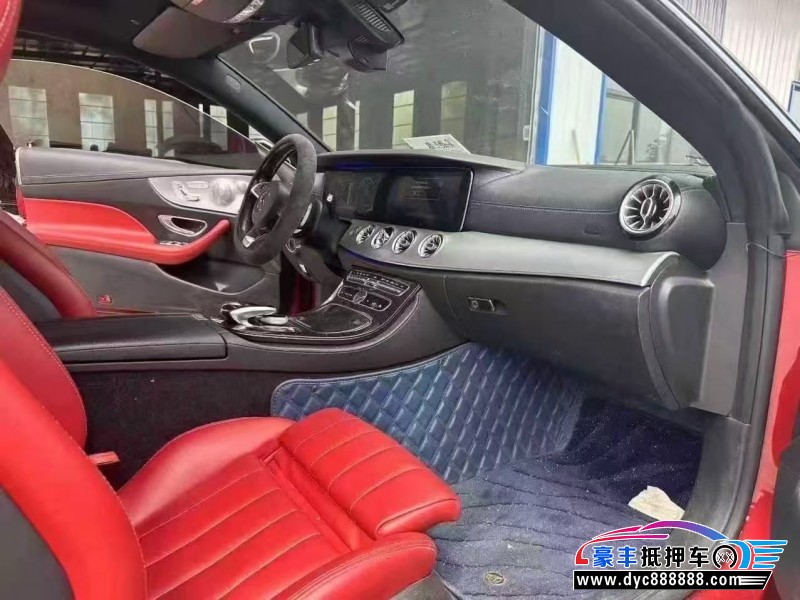 17年奔驰E轿车抵押车出售