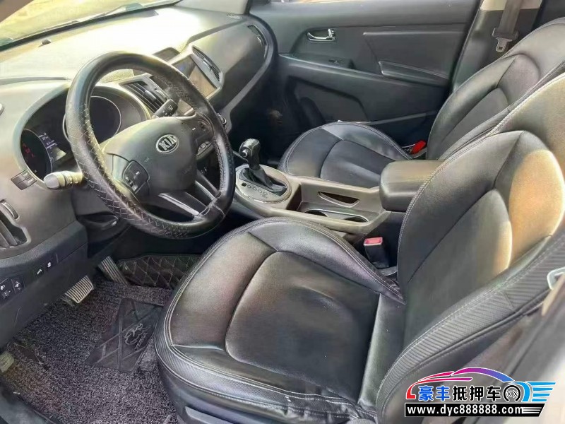 15年起亚智跑轿车抵押车出售