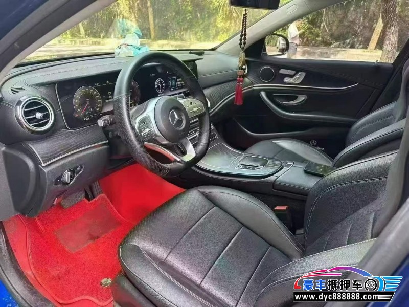 19年奔驰E轿车抵押车出售