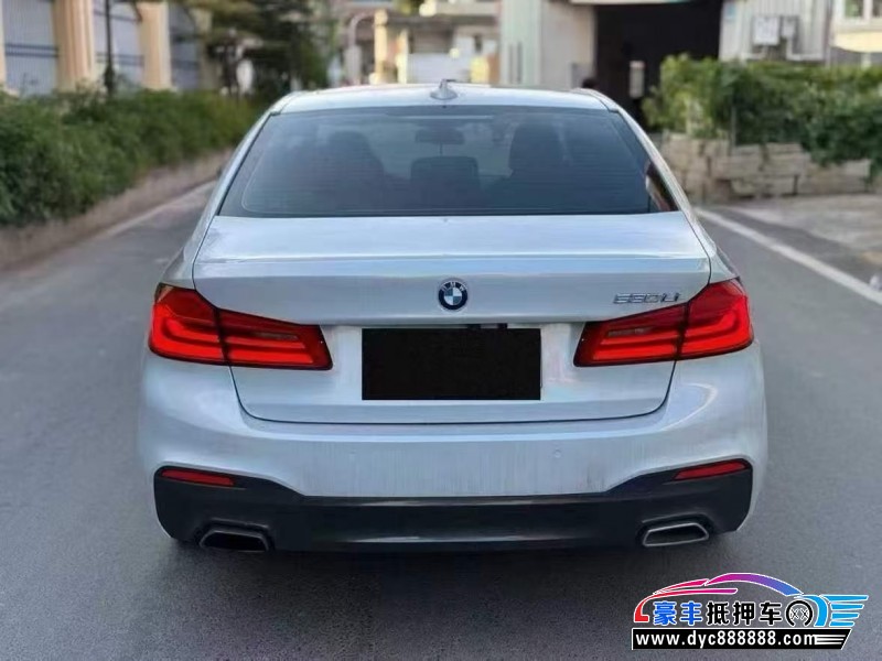 19年宝马5系轿车抵押车出售