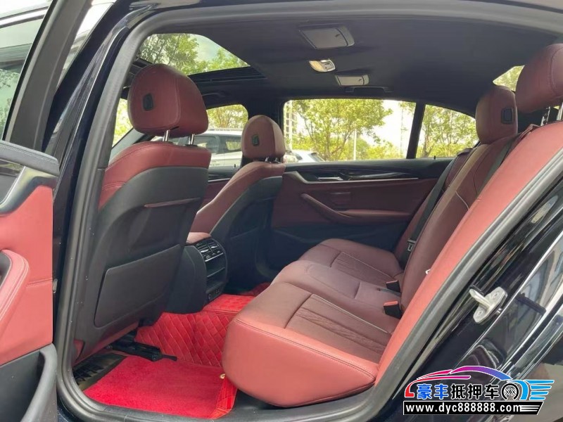 23年宝马5系轿车抵押车出售