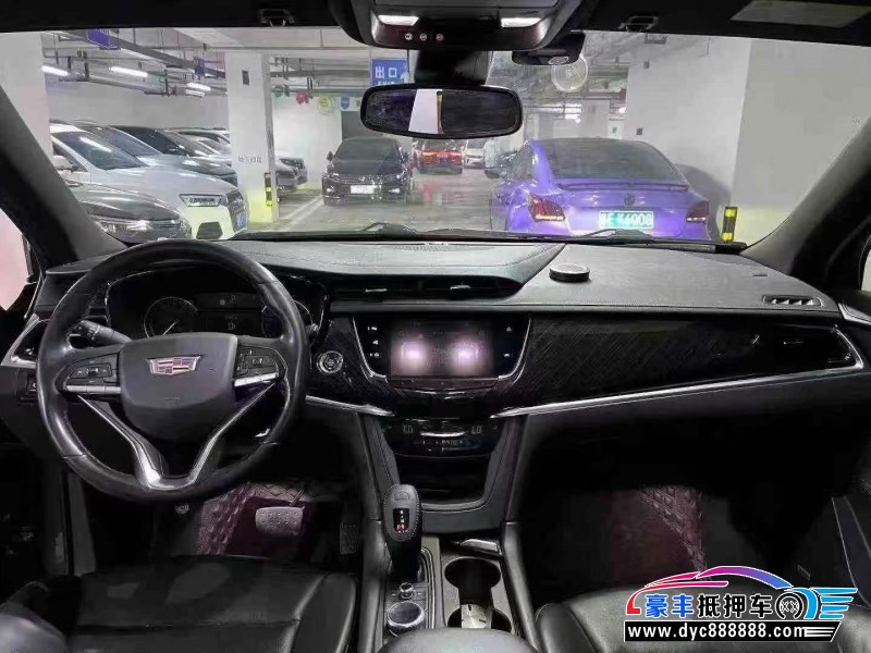 20年凯迪拉克xt6轿车抵押车出售