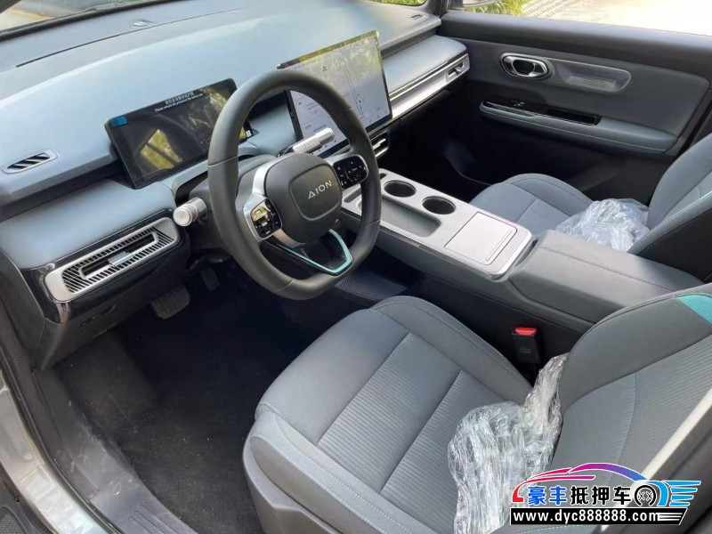 23年埃安Y70轿车抵押车出售