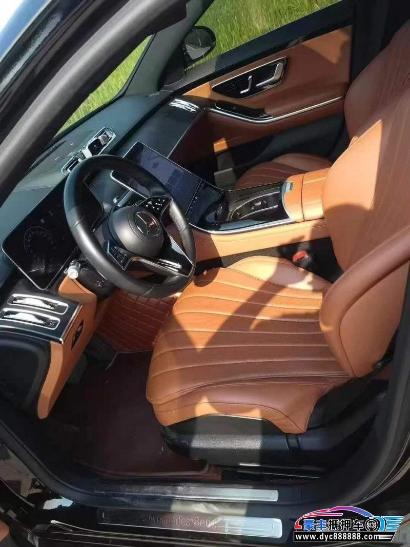 22年奔驰S轿车抵押车出售