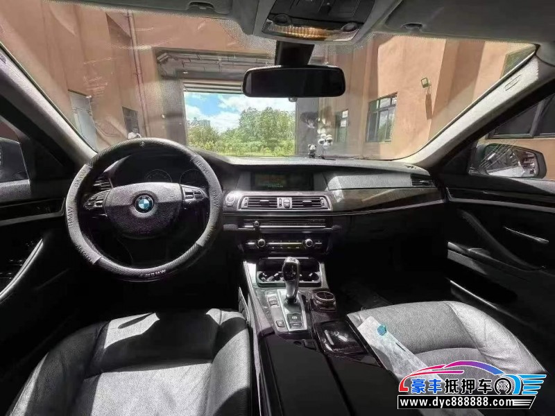 13年宝马5系轿车抵押车出售