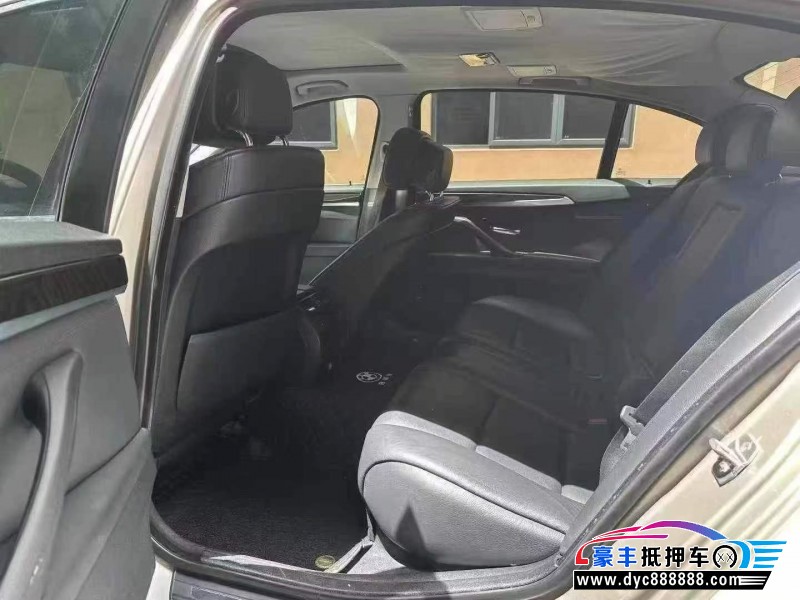 13年宝马5系轿车抵押车出售