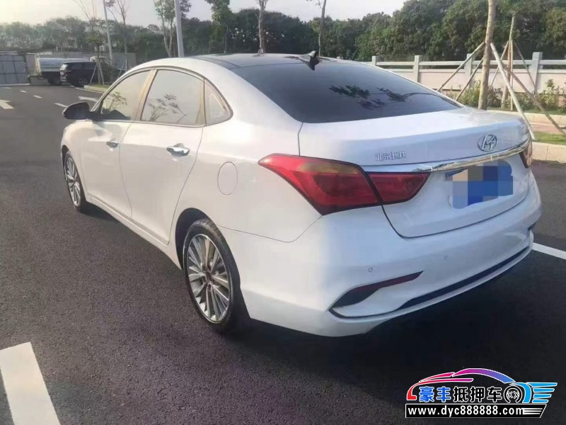 18年现代名图轿车抵押车出售