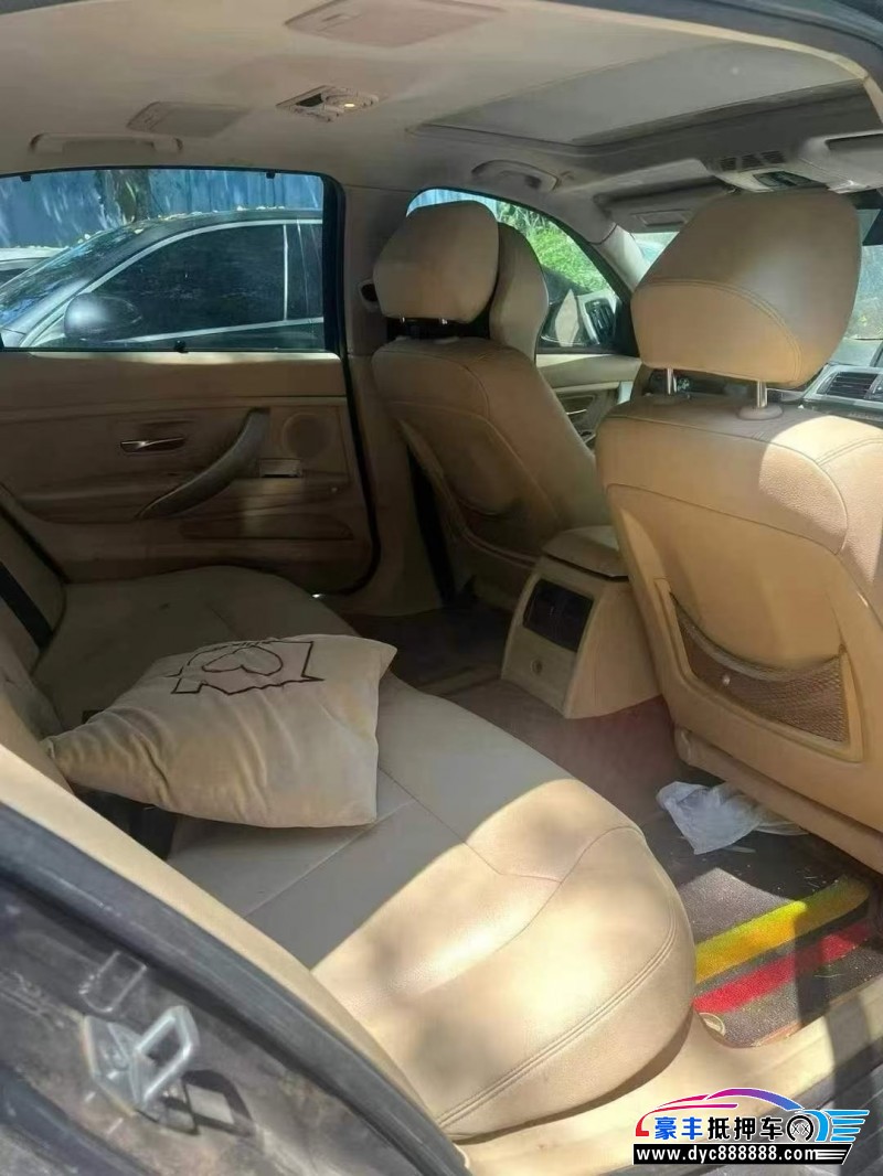 14年宝马3系轿车抵押车出售