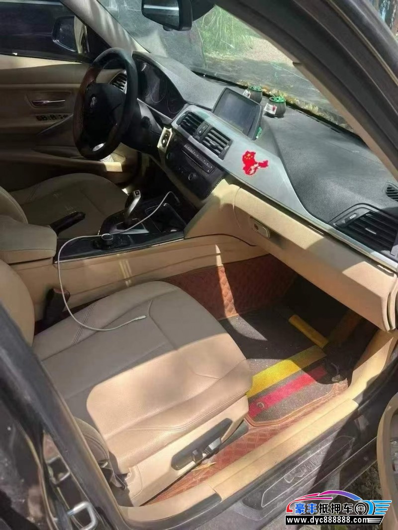 14年宝马3系轿车抵押车出售