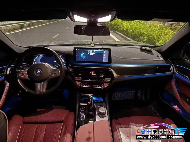 23年宝马5系轿车抵押车出售