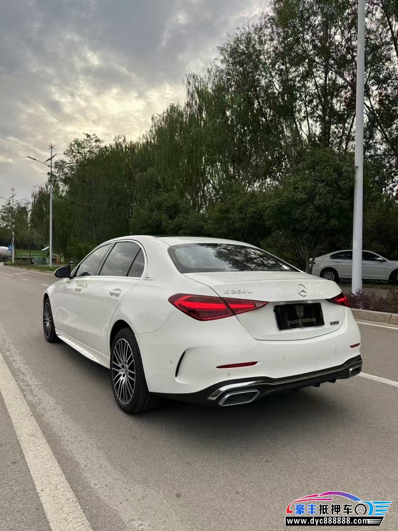 23年奔驰C轿车抵押车出售