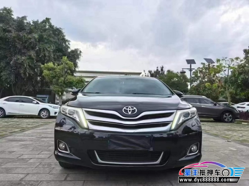 15年丰田威飒轿车抵押车出售