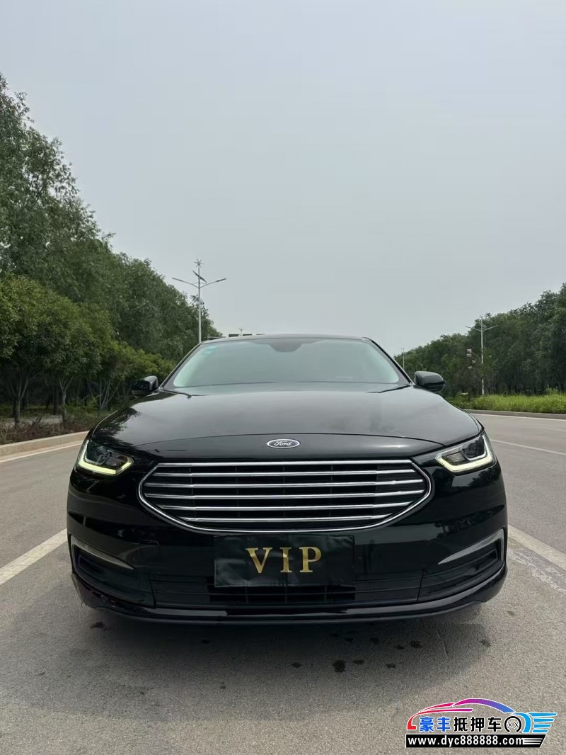 20年福特金牛座轿车抵押车出售