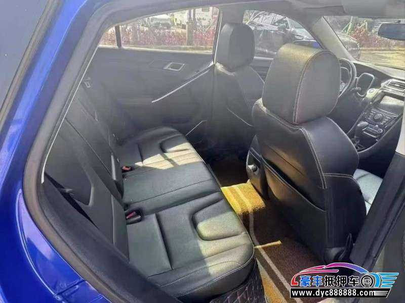 18年江铃驭胜330轿车抵押车出售