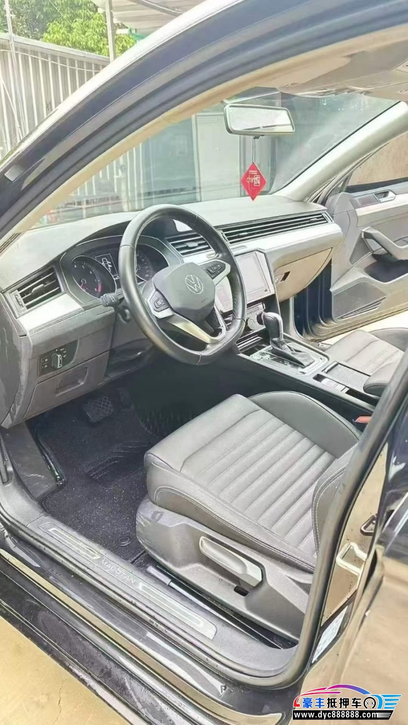 23年大众迈腾轿车抵押车出售