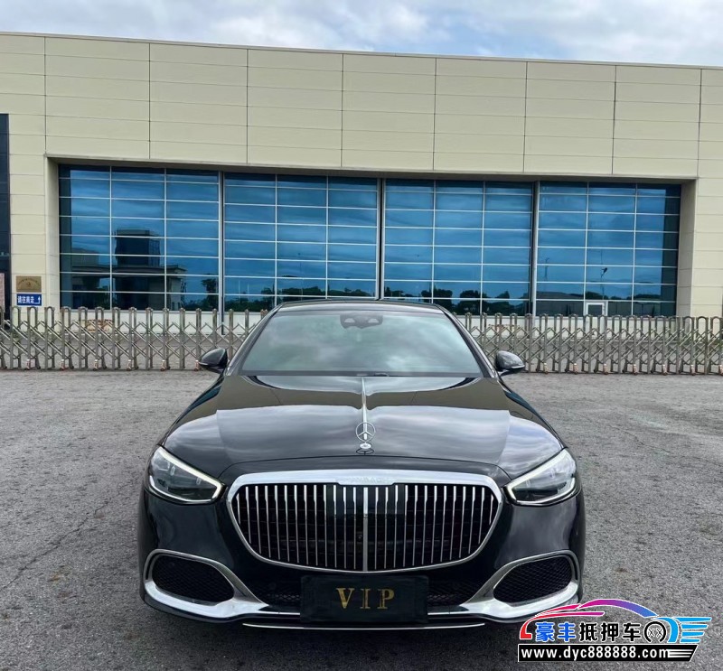 24年奔驰迈巴赫S级轿车抵押车出售