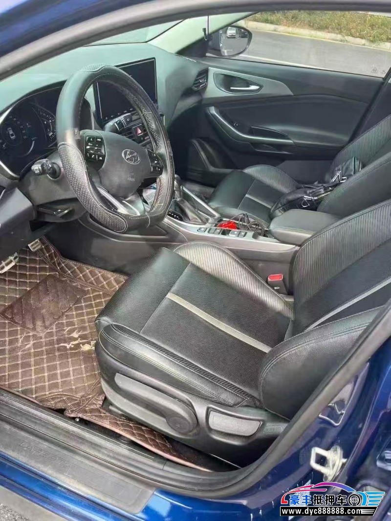 20年现代菲斯塔轿车抵押车出售