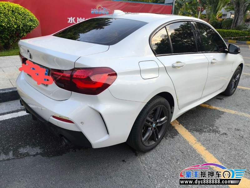 24年宝马1系轿车抵押车出售