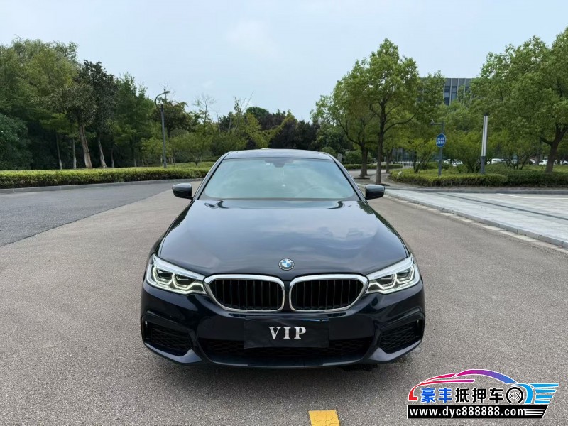 20年宝马5系轿车抵押车出售