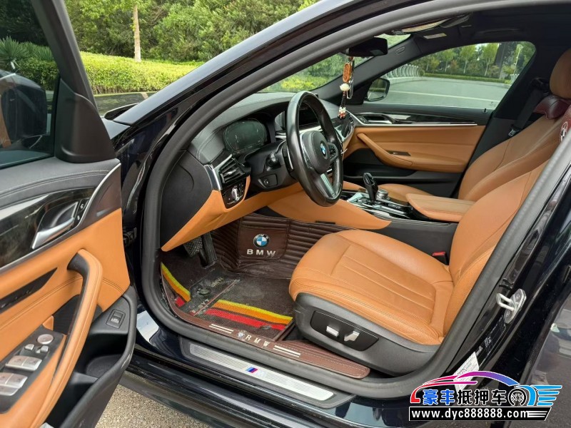 20年宝马5系轿车抵押车出售