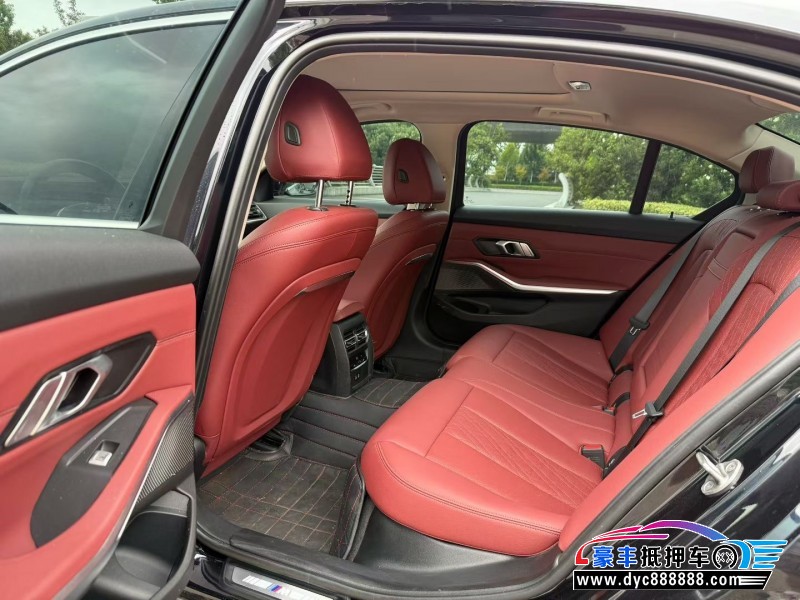 23年宝马3系轿车抵押车出售